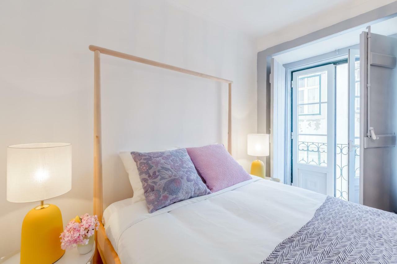 Alfama, Bright And Spacious With Private Terrace, By Timecooler Lisboa 外观 照片