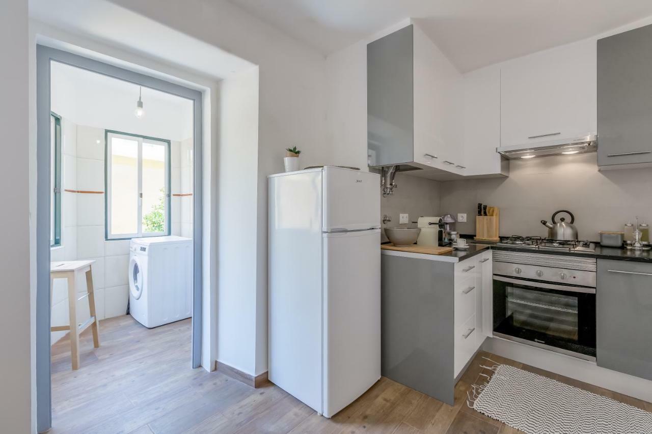 Alfama, Bright And Spacious With Private Terrace, By Timecooler Lisboa 外观 照片