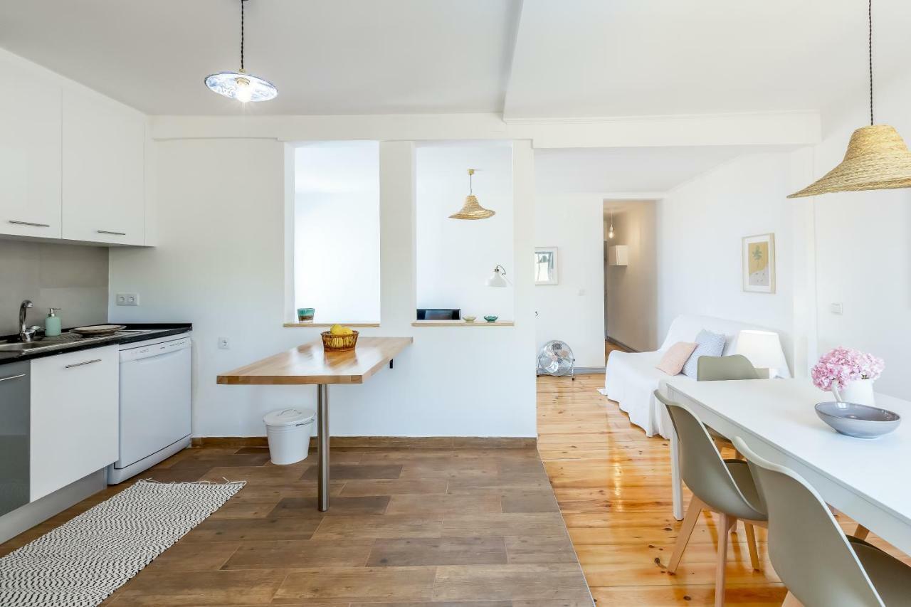Alfama, Bright And Spacious With Private Terrace, By Timecooler Lisboa 外观 照片